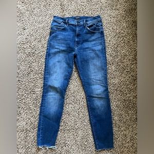 MOTHER The Stash Swooner Ankle Fray